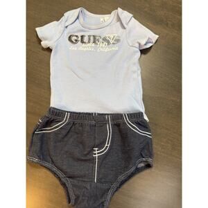 Baby Guess 2-Piece Outfit 6-9 Months T-Shirt & Jean Shorts Set Light Blue Unisex
